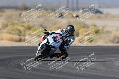 media/Nov-26-2022-TrackXperience (Sat) [[9e3694b821]]/Level 2/Session 3 (Turn 4)/